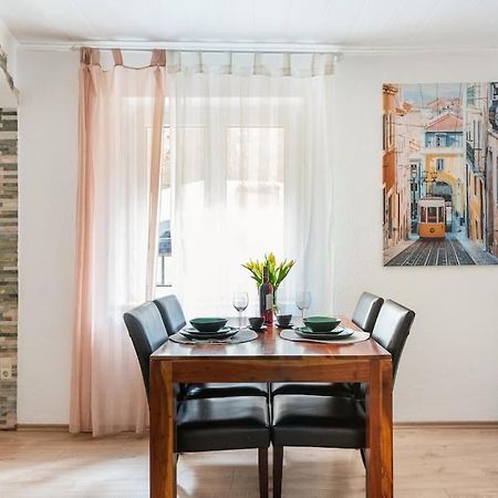 E"Stein 3 Zkb Terrasse Διαμέρισμα Κόμπλεντς Εξωτερικό φωτογραφία