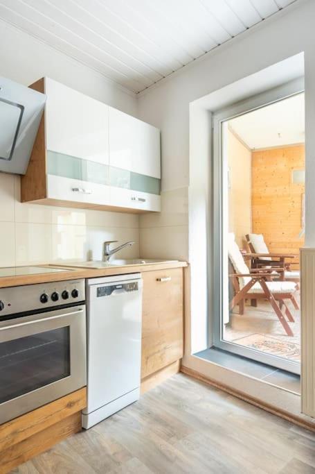 E"Stein 3 Zkb Terrasse Διαμέρισμα Κόμπλεντς Εξωτερικό φωτογραφία